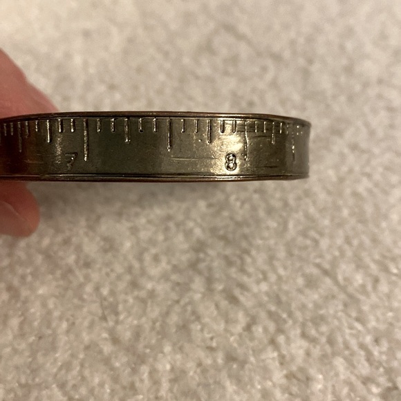 Measuring tape bracelet - Picture 2 of 2